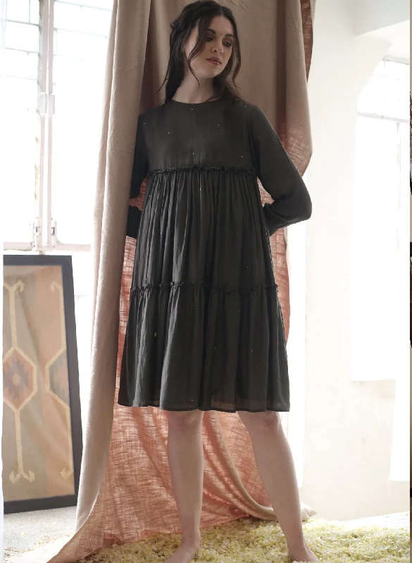 Women's Nargis Tiered Dress - The Burnt Soul