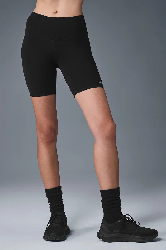 7" High-Waist Biker Short - Black