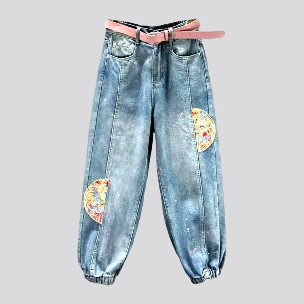 Light-wash zipper-button jean pants for women