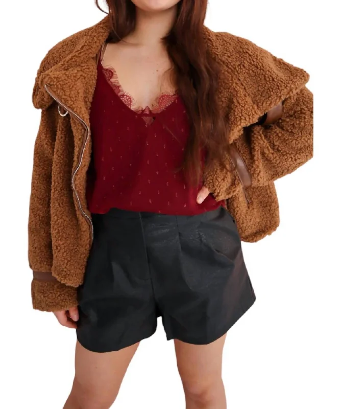 Millie Zip Up Sherpa Jacket In Brown