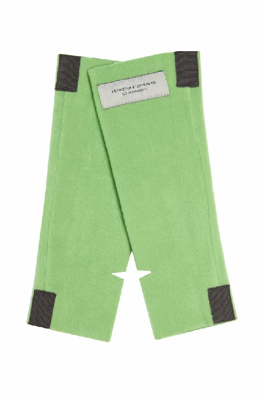 WRIST WARMERS - 6022 - JUICY GREEN